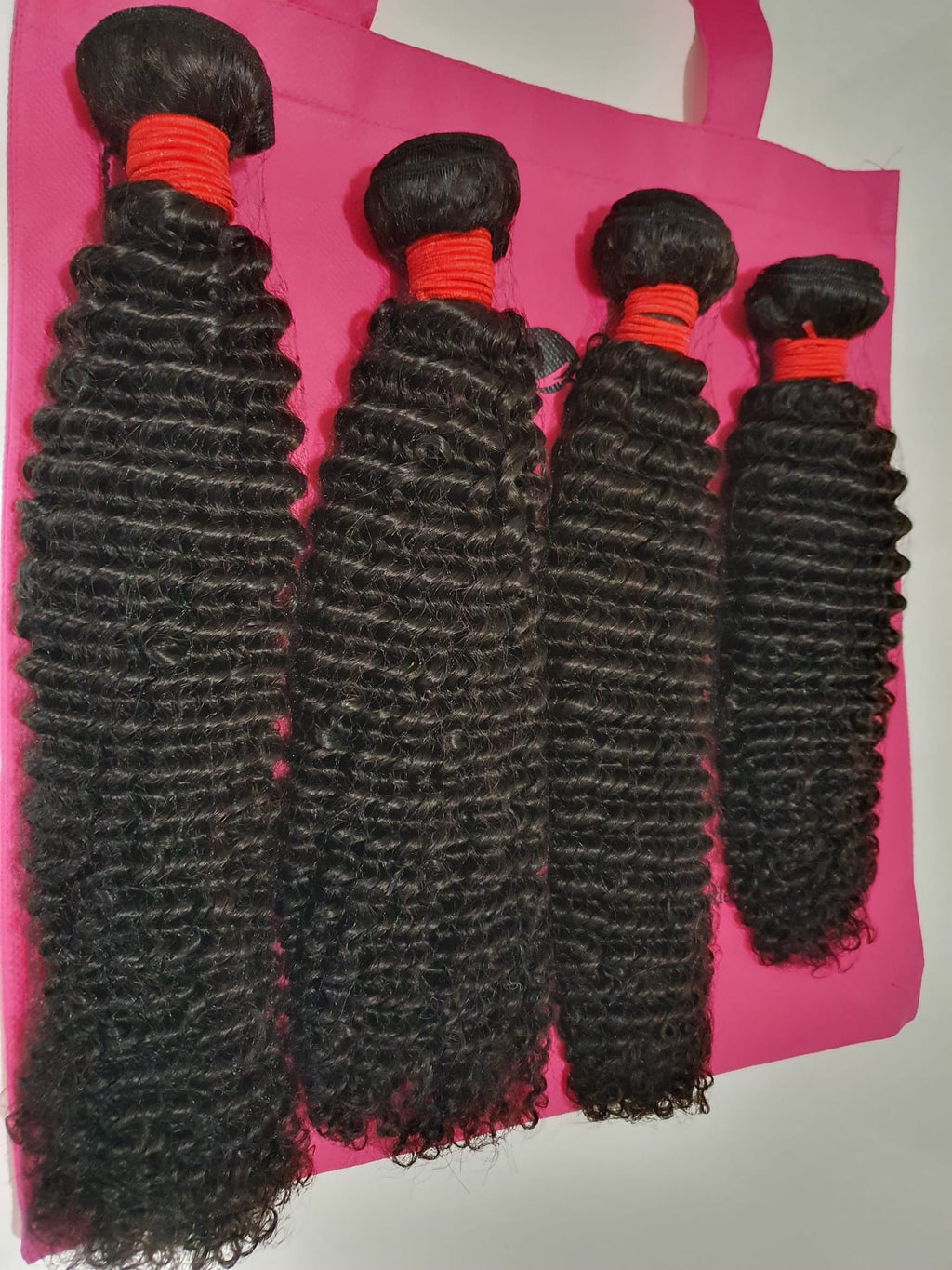 hair, curly hair, kinky curly hair, human hair curly wig, natural curly wig, frontal lace wig, Pruiken, 100% human hair, echt haar, kant-en-klare wig, already made wig, bundels, weaves, closure, frontal, u-part wig, ponytails, bodywave, straight, Jerry curly, waterwave, natural wave,